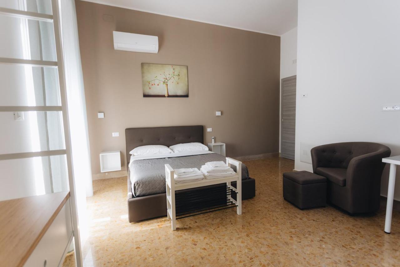 The Nest - B&B - Suites Pescara Eksteriør billede