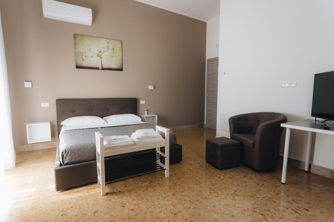 The Nest - B&B - Suites Pescara Eksteriør billede