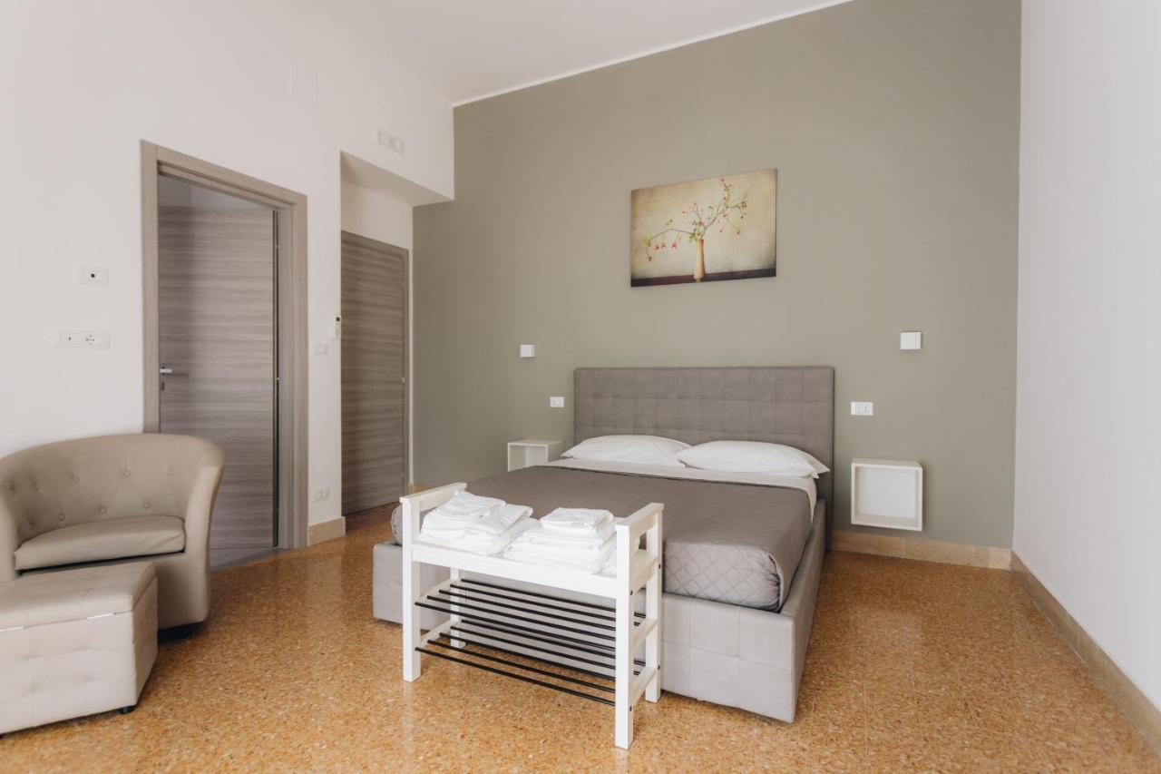 The Nest - B&B - Suites Pescara Eksteriør billede